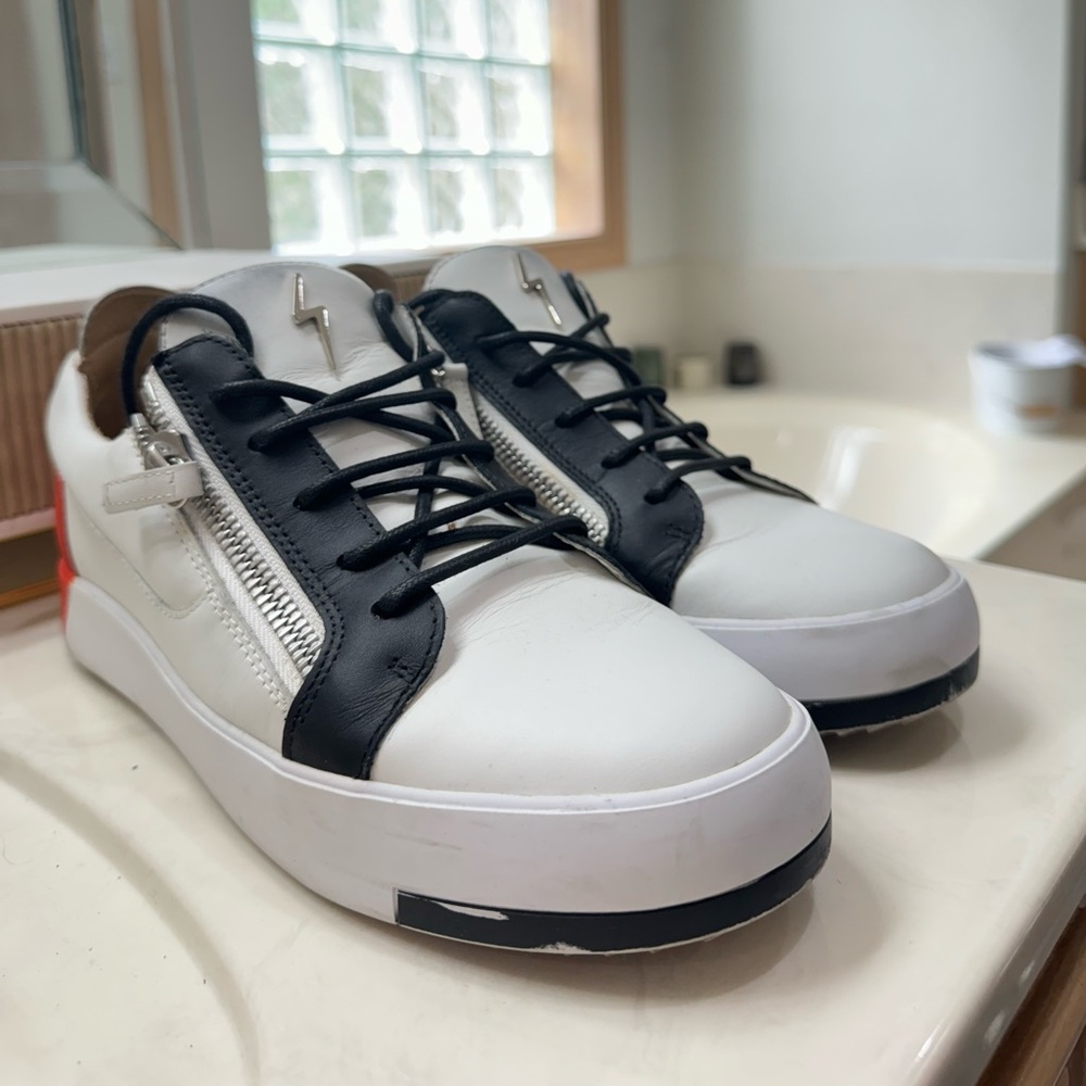 Giuseppe Zanotti sneakers